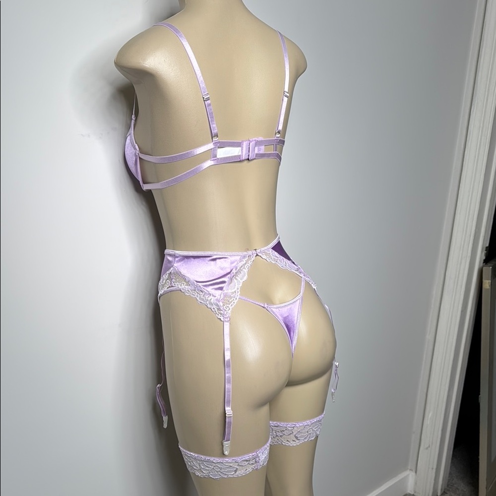 SHEIN Purple and White Satin Bra Intimates - Picture 4 of 5